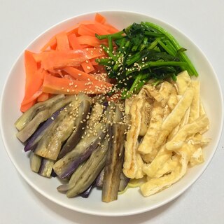 油揚げ入り冷麺